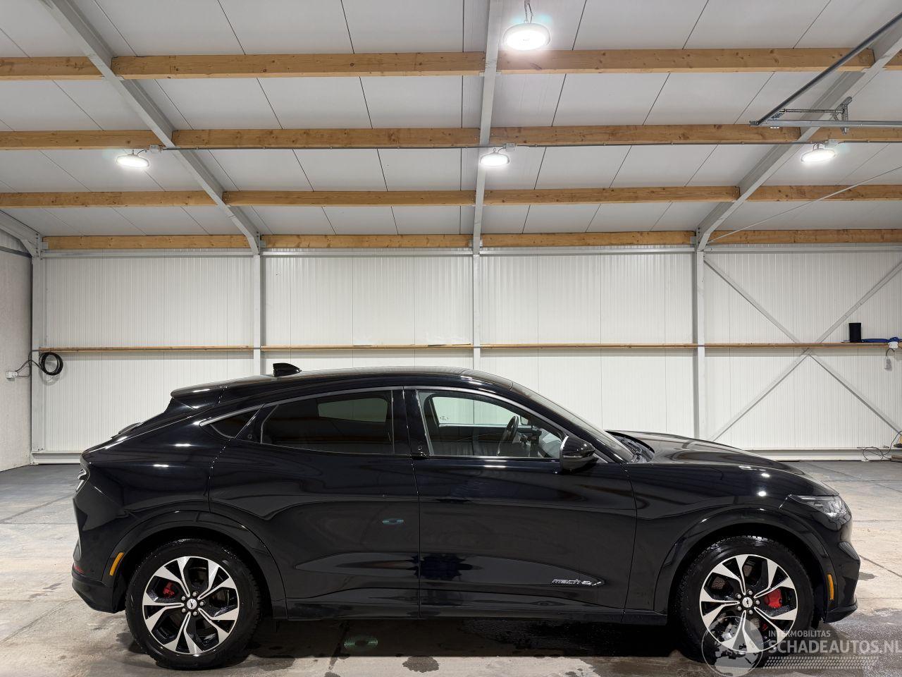 Ford Mustang 98kWh 248kW AWD Extended