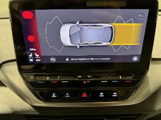 Volkswagen ID.4 77kWh 150kW Business picture 36