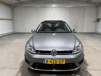 Volkswagen Golf 1.4TSI 110kW ACT Business Edition R Pano picture 4