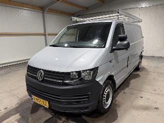 Volkswagen Transporter 2.0TDI 84kW L2H2 Highline picture 10