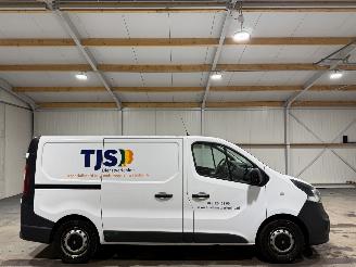 krockskadad bil bedrijf Opel Vivaro 1.6CDTI 66kW Navi Camera L1H1 Sport 2016/4