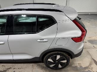 Volvo XC40 69kWh 175kW Single Motor Essential picture 17