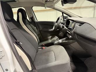 Renault Zoé INCLUDED BATTERY 52kWh 80kW Life Carshare picture 23