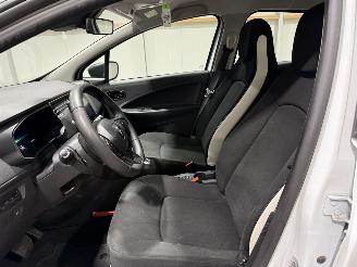 Renault Zoé INCLUDED BATTERY 52kWh 80kW Life Carshare picture 14
