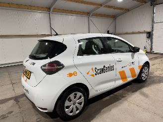 Renault Zoé INCLUDED BATTERY 52kWh 80kW Life Carshare picture 5