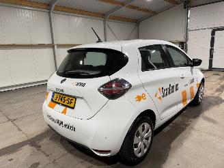 Renault Zoé INCLUDED BATTERY 52kWh 80kW Life Carshare picture 6