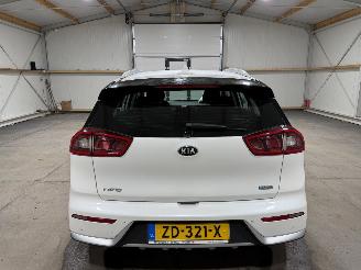 Kia Niro 1.6GDI Hybrid 77kWh DynamicLine picture 7