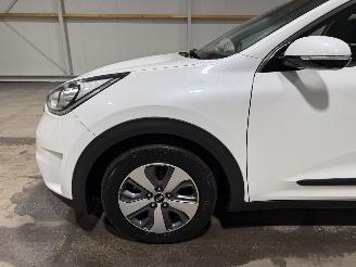 Kia Niro 1.6GDI Hybrid 77kWh DynamicLine picture 15