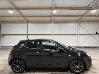 krockskadad bil auto Alfa Romeo MiTo 1.3JTDm 59kW Eco Distinctive 2013/5