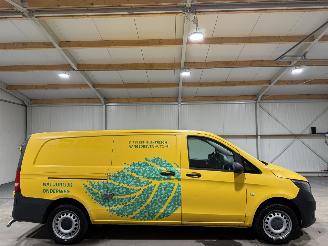 Schade bestelwagen Mercedes Vito E 41kWh 85KW Extra Lang Launch Edition 2020/10