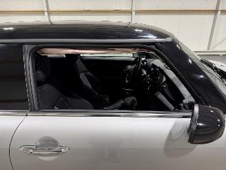 Mini Electric 33kWh 135kW Essential picture 26