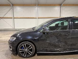 Volkswagen Golf 1.4TSI 110kW Automaat Pano GTE picture 13