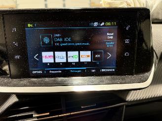 Peugeot e-208 50kWh 100kW Active Pack picture 33