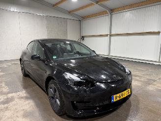 Tesla Model 3 60kWh Standard 175kW RWD Plus picture 3