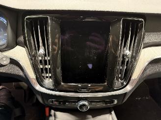 Volvo V-60 Cross Country 2.0B5 184kW Automaat AWD Pro picture 22