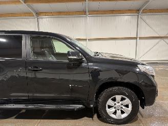 Toyota Landcruiser 2.8D-4D 130kW Automaat LX Blind Van picture 14