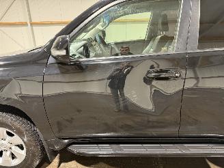 Toyota Landcruiser 2.8D-4D 130kW Automaat LX Blind Van picture 15