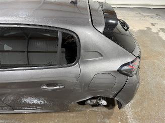 Peugeot 208 1.2PureTech 74kW Clima Camera Allure Pack picture 21