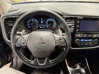 Mitsubishi Outlander 2.0 110kW Automaat Connect Pro picture 31