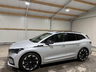 Skoda Enyaq 60 60kWh 132kW Sportline picture 9