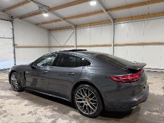 Porsche Panamera 2.9 4  E-HYBRID  AWD  Luchtvering Panoramadak picture 11