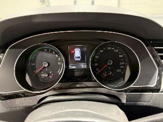 Volkswagen Passat GTE 1.4TSI 115kW Automaat picture 28
