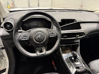 MG EHS 1.5TGDI 119kW Hybrid Luxury FWD Pano Leder picture 22