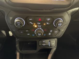 Jeep Renegade 1.3T 110kW Automaat  DDCT Limited picture 52