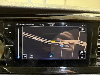 Volkswagen Transporter 2.0TDI 150kW D.C. Bulli L2 Automaat picture 44