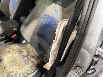 Volkswagen T-Roc R 2.0TSI 221kW 4-Motion Automaat Panoramadak picture 48