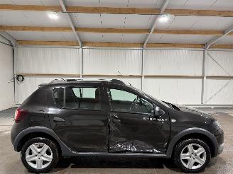 damaged passenger cars Dacia Sandero 0.9TCe 66kW Stepway Laureate 2014/2