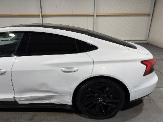 Audi E-tron GT RS 93kWh 598PK Panoramadak picture 22