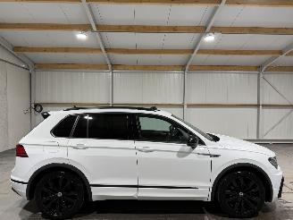 krockskadad bil auto Volkswagen Tiguan 1.5TSI 110kW Automaat ACT HighLine Bussines R  Panoramadak 2020/9