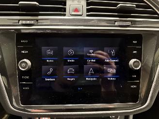 Volkswagen Tiguan 1.5TSI 110kW Automaat ACT HighLine Bussines R  Panoramadak picture 24