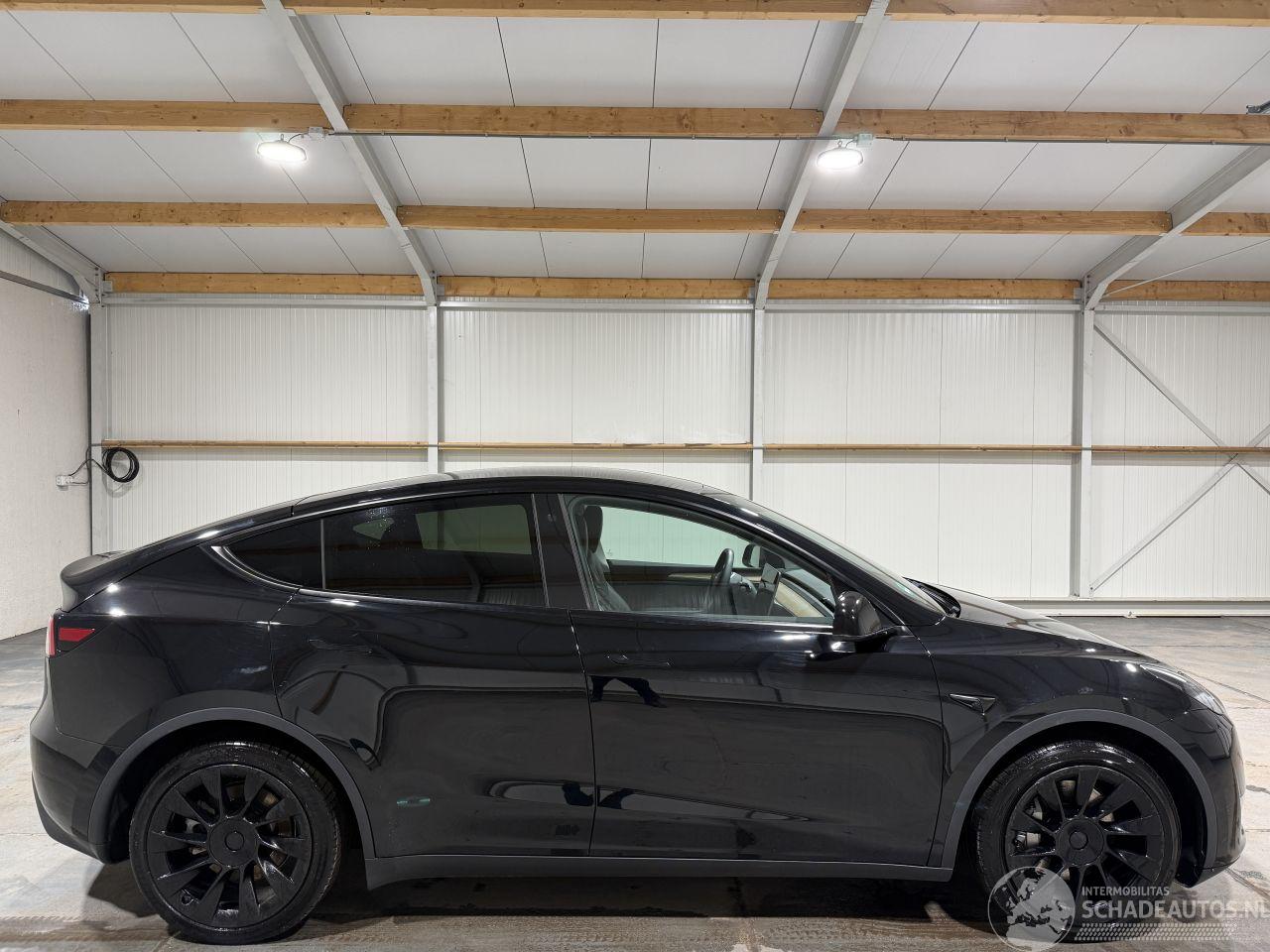 Tesla Model Y 75kWh Longe Range AWD 258kW  Panoramadak