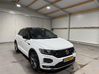 Volkswagen T-Roc 1.5TSI 110kW Automaat Sport R Panoramadak picture 3