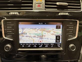 Volkswagen Golf 1.4TSI 92kW Connected Series picture 47