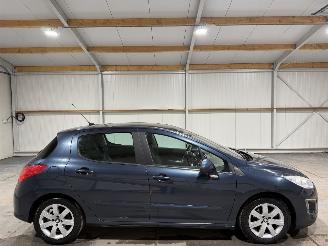 Unfallwagen Peugeot 308 1.6VTi 88kW Clima Première 2011/11