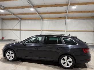 Skoda Superb 1.6TDI 88kW Automaat Style Business picture 11