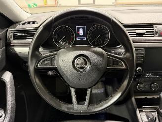 Skoda Superb 1.6TDI 88kW Automaat Style Business picture 14