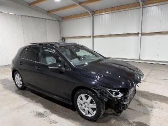 Volkswagen Golf 1.5 eTSI 110kW Aut  R-Line Pano picture 2