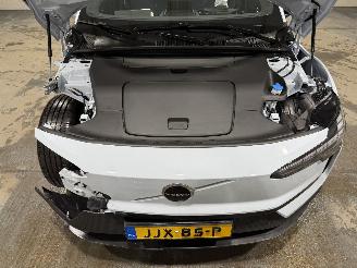 Volvo EX30 69kWh 200kW Single Motor Extended Range Plus picture 26