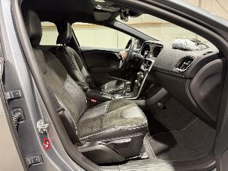 Volvo V-40 2.0T2 90kW Clima Camera Inscription picture 46