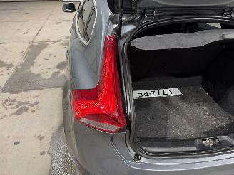 Volvo V-40 2.0T2 90kW Clima Camera Inscription picture 34