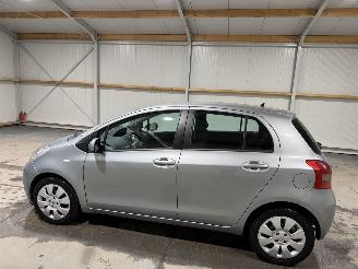 Toyota Yaris 1.3VVTi 64kW Automaat Airco Sol MMT picture 11
