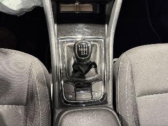 Skoda Karoq 1.5TSI 110kW ACT Business Edition Pano picture 36