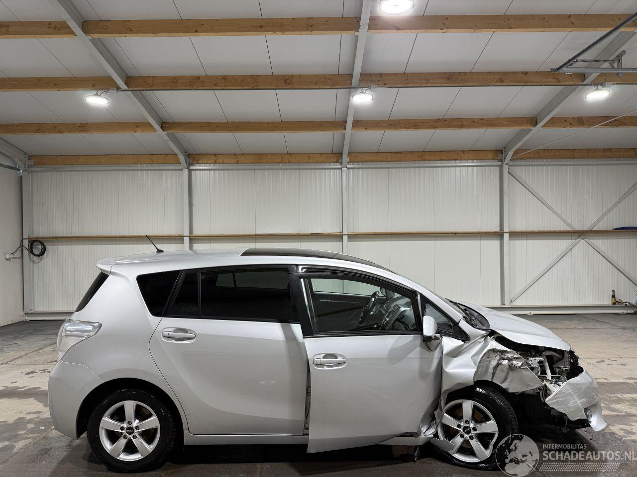 Toyota Verso 1.8VVT-i 108kW Automaat Dynamic Business