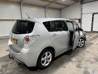 Toyota Verso 1.8VVT-i 108kW Automaat Dynamic Business picture 5