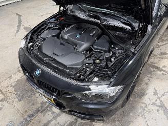 BMW 3-serie 320i 135kW Automaat Schuifkantel M Sport Edition picture 26