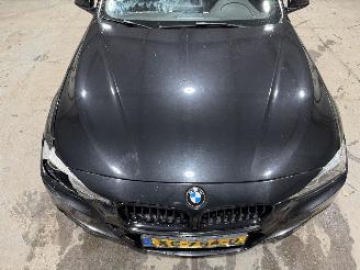 BMW 3-serie 320i 135kW Automaat Schuifkantel M Sport Edition picture 20